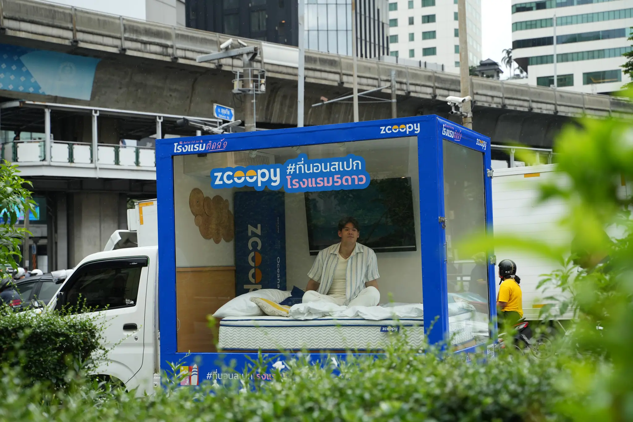 Zcoopy-โรงแรมติดล้อ-1